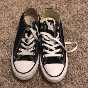 Black converse
